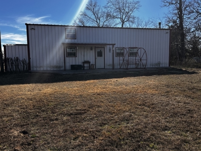 Country and Ranch living at its Finest! - image 11