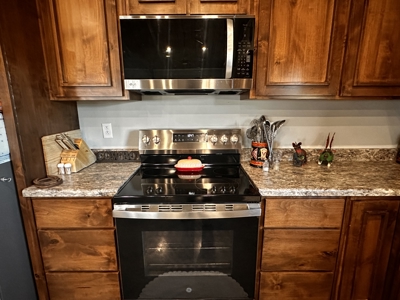 Country and Ranch living at its Finest! - image 44