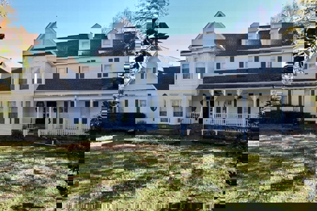 Country Home with Land and Timber for Sale in North Mississippi - image 1