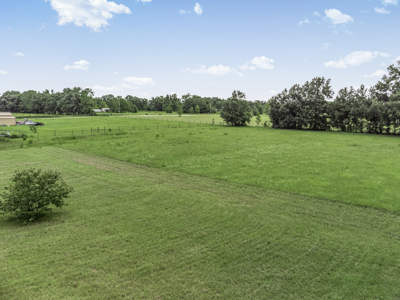 Home in Trenton, FL on 5 Acres - image 42