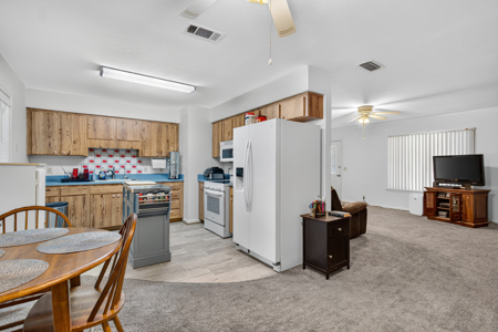 Home in Trenton, FL on 5 Acres - image 22