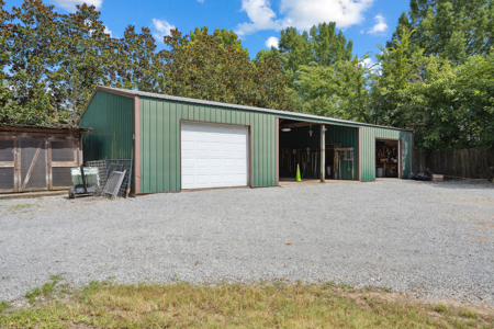 Your Private 5-Acre Oasis in Tennessee’s Most Scenic Countryside - image 29
