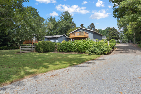 Your Private 5-Acre Oasis in Tennessee’s Most Scenic Countryside - image 24