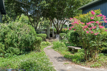 Your Private 5-Acre Oasis in Tennessee’s Most Scenic Countryside - image 27