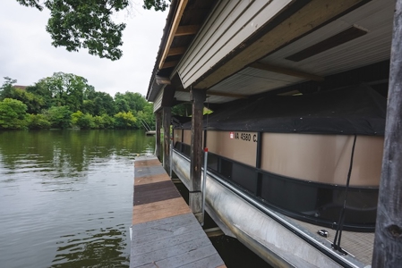 Lakefront Home for Sale at Auction in Pulaski, VA! - image 13
