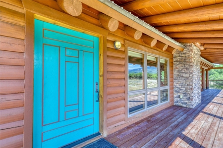 Chama Riverfront Home on Acreage with Scenic Railroad Views - image 10