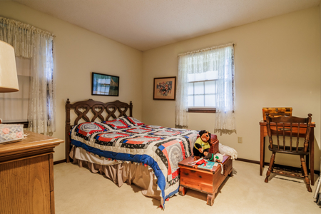 Cameron South Side Home For Sale - image 14