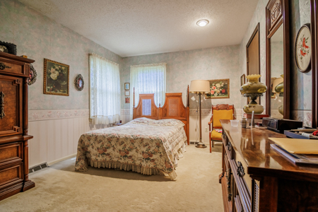 Cameron South Side Home For Sale - image 12