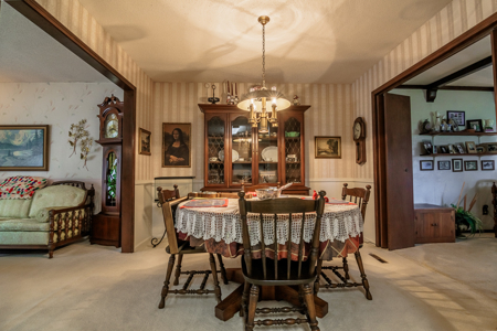 Cameron South Side Home For Sale - image 9