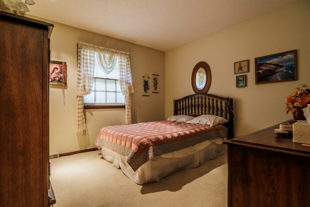 Cameron South Side Home For Sale - image 11
