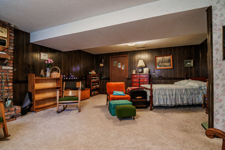 Cameron South Side Home For Sale - image 17