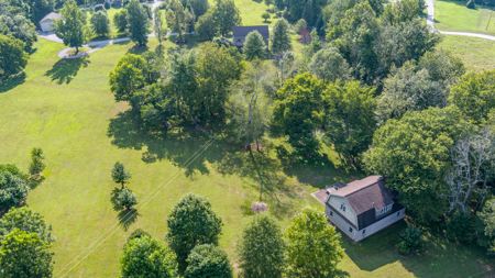 Dream Home in Rockhouse Trace Subdivision! - image 17