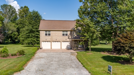 Dream Home in Rockhouse Trace Subdivision! - image 3