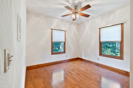 Dream Home in Rockhouse Trace Subdivision! - image 34