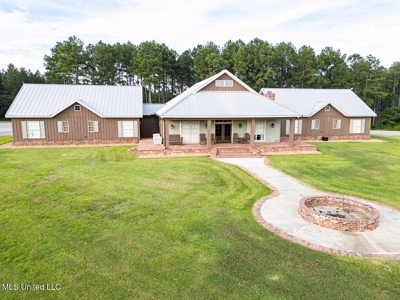 Petit Amite - Luxury Hunting Retreat in Amite County, MS - image 2