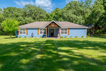 4 Bedroom Home in Chiefland, FL - image 2