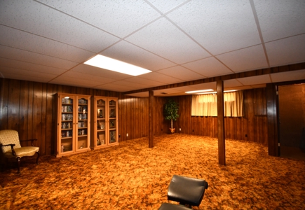 5 Bedrooms 2 Bath Home for Sale in Glenidve MT - image 11