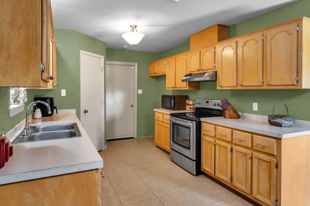 NAS-Kingsville and only 4 minutes from Texas A&M University - image 15