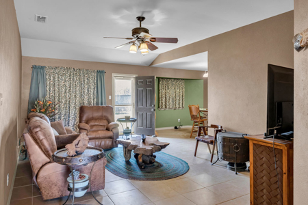 NAS-Kingsville and only 4 minutes from Texas A&M University - image 3