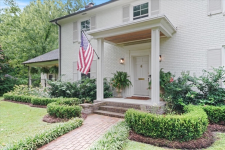 Elegant 4-Bedroom Colonial Revival Home On Large Lot, Cheraw, SC - image 11