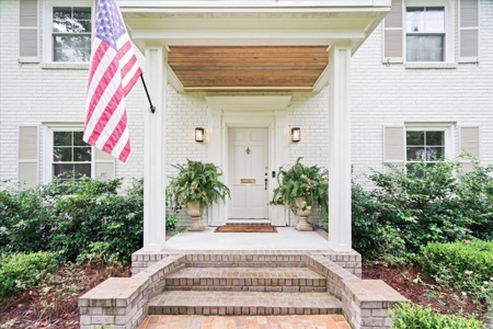 Elegant 4-Bedroom Colonial Revival Home On Large Lot, Cheraw, SC - image 12