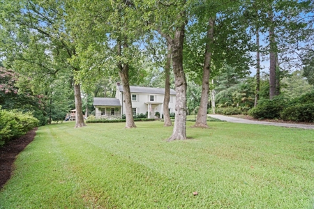 Elegant 4-Bedroom Colonial Revival Home On Large Lot, Cheraw, SC - image 7