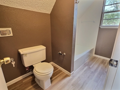 Thunderbird Bay Home Near Lake Brownwood TX with Balcony - image 11