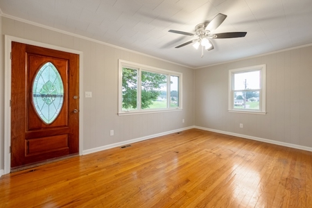 Brick Ranch Home for Sale in Giles County VA! - image 7