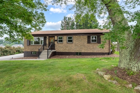Brick Ranch Home for Sale in Giles County VA! - image 2