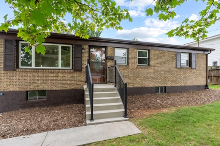 Brick Ranch Home for Sale in Giles County VA! - image 4