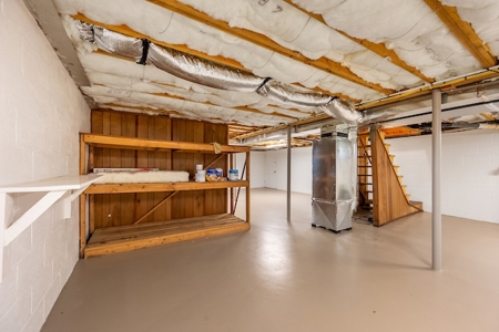 Brick Ranch Home for Sale in Giles County VA! - image 30