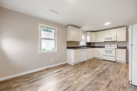 Brick Ranch Home for Sale in Giles County VA! - image 11