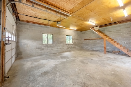 Brick Ranch Home for Sale in Giles County VA! - image 42