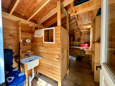 Private Off-Grid Lakefront Compound - image 26