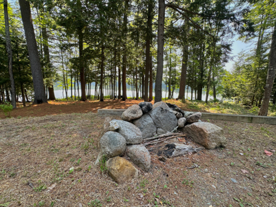 Private Off-Grid Lakefront Compound - image 12