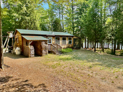 Private Off-Grid Lakefront Compound - image 3