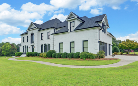 Stunning 5 Bedroom Home for Sale in Buford, Georgia - image 2
