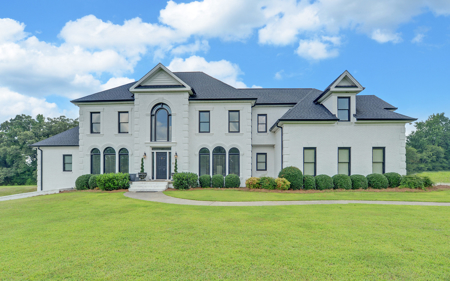 Stunning 5 Bedroom Home for Sale in Buford, Georgia - image 1