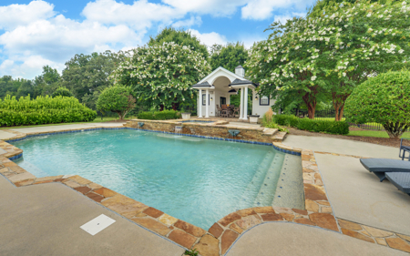 Stunning 5 Bedroom Home for Sale in Buford, Georgia - image 40