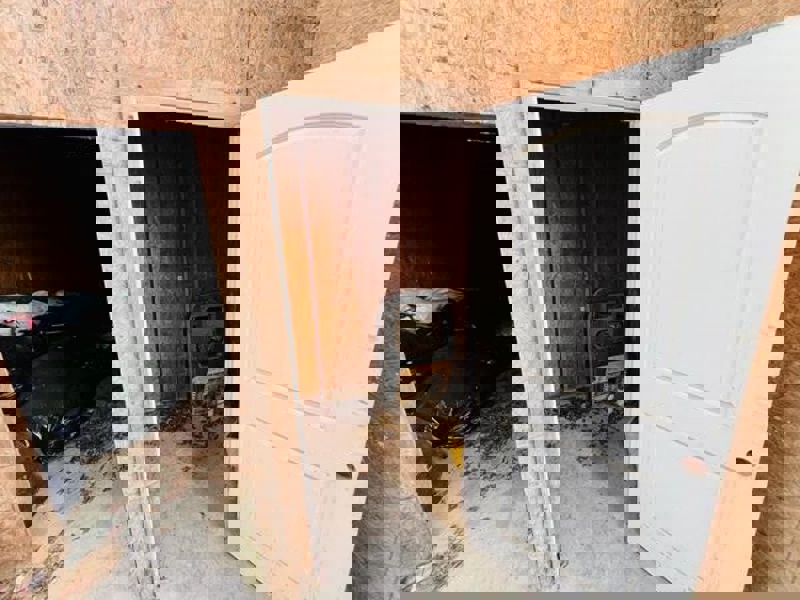 No Caption