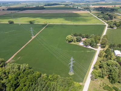 A Chatham-Kent Retreat Made for Family, Comfort & Country Living - image 30