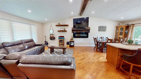 A Chatham-Kent Retreat Made for Family, Comfort & Country Living - image 10