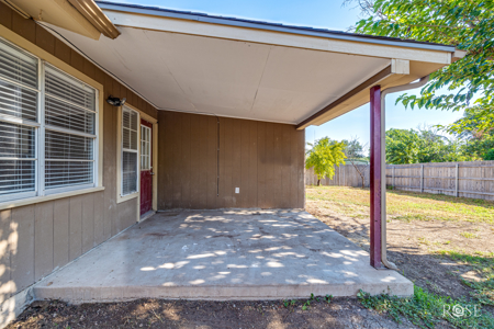 Family-Friendly 4-Bedroom Home in Sonora TX - image 21