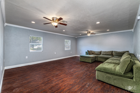 Family-Friendly 4-Bedroom Home in Sonora TX - image 6