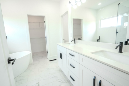 4 bedroom 2 bath New Construction Home for Sale in Loretto TN - image 39