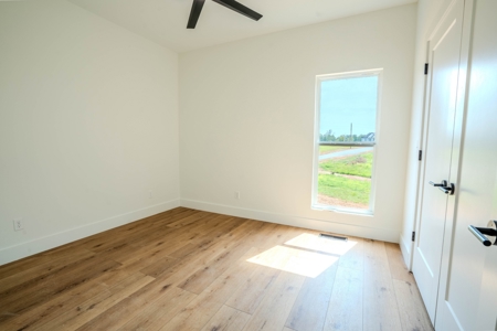 4 bedroom 2 bath New Construction Home for Sale in Loretto TN - image 24