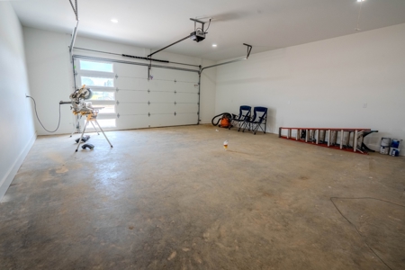 4 bedroom 2 bath New Construction Home for Sale in Loretto TN - image 32