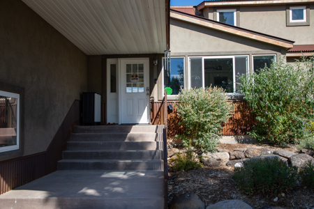 Country Home For Sale with Ample Water Rights on 40 Acres - image 42