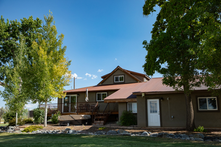 Country Home For Sale with Ample Water Rights on 40 Acres - image 44