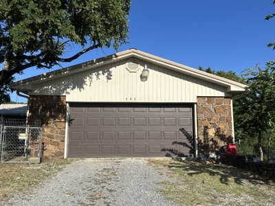 Country home on 15 acres Wilburton, Oklahoma - image 30
